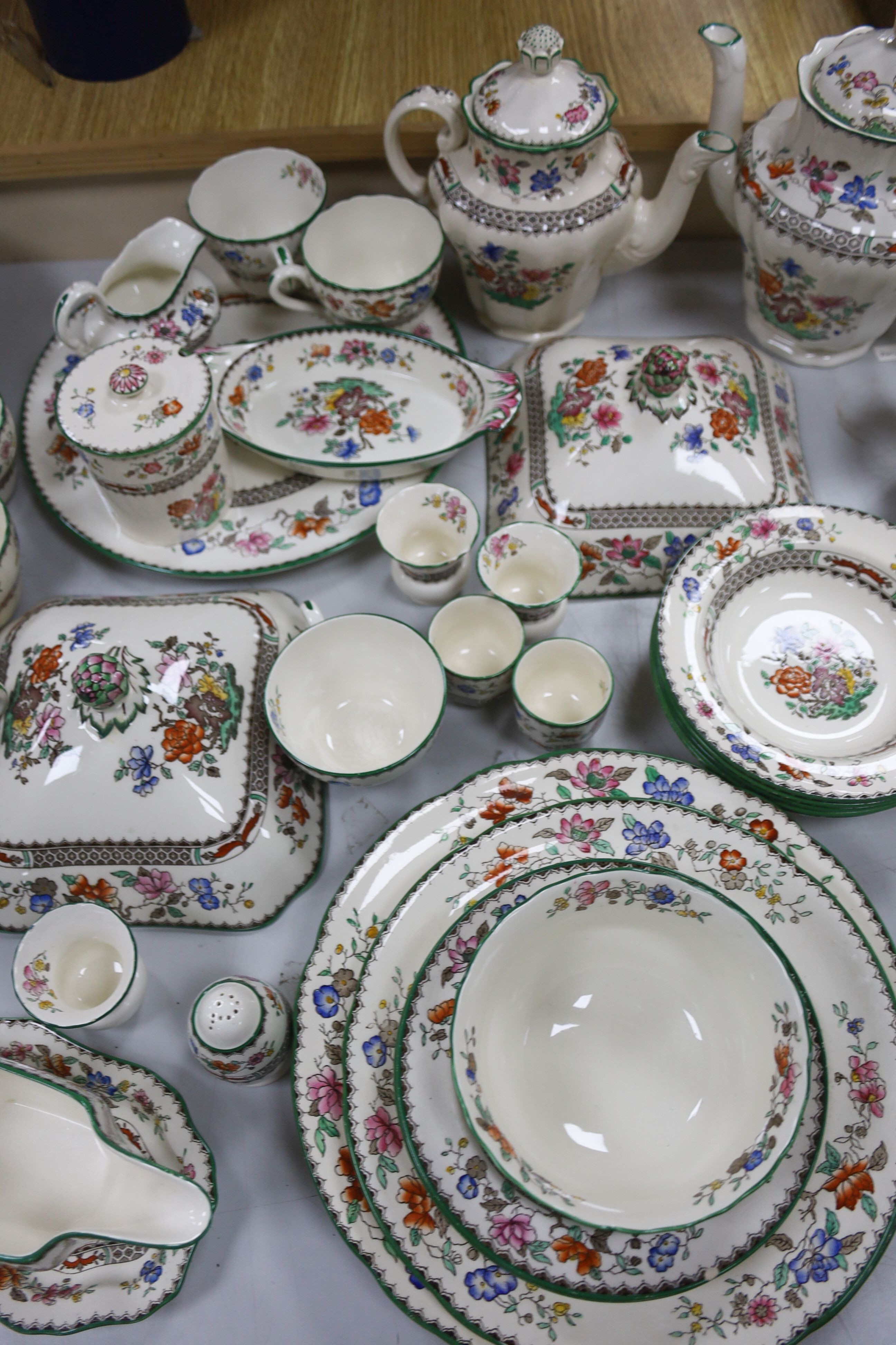 A Spode Chinese rose part dinner and tea service
